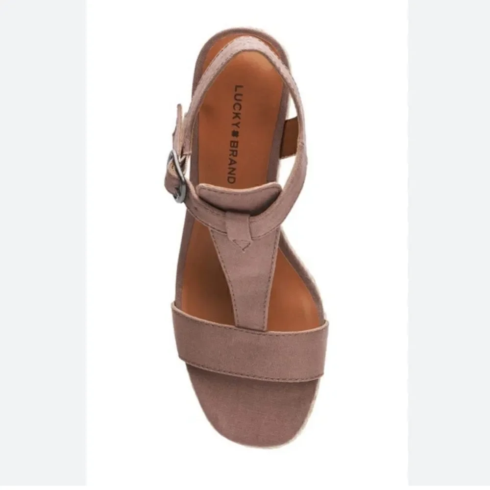 Lucky Brand Millinda Pink Espadrille T Strap Wedge Sandal in Antler Canvas